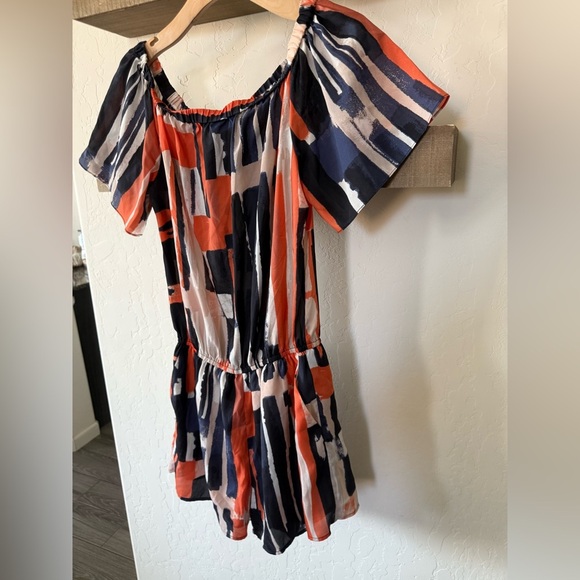 Elevenses|Anthropologie Off-Shoulder romper in multicolor Artsy print•••size 6 - Picture 6 of 13